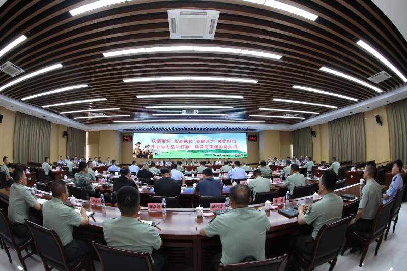 军地联席会议在二连浩特召开 提升联合管控质效 巩固党政军警民强边固防良好局面